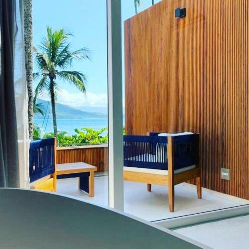 Bahari Suites