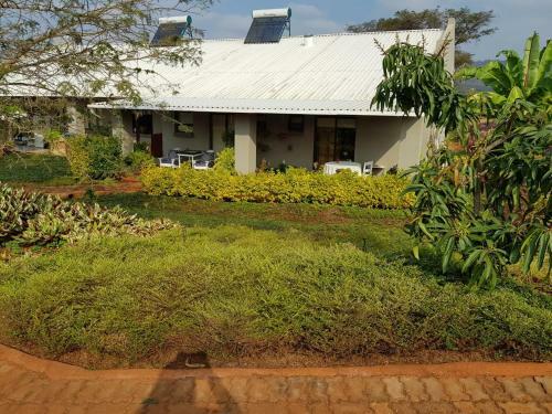 Hostal Tzaneen White House Lodge