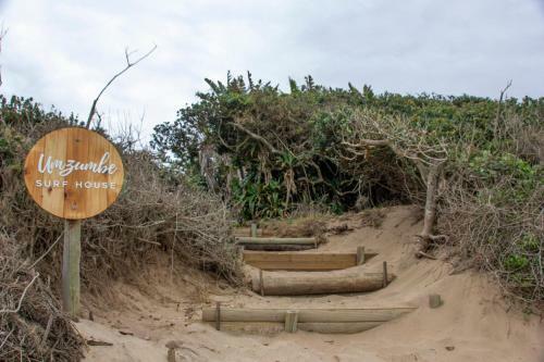 Lodge Umzumbe Surf House