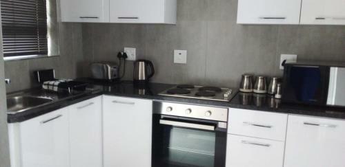 Luxury Self-catering Bachelor Apartment