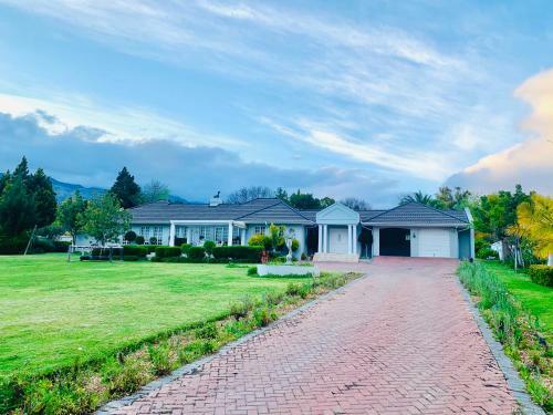 L'bloom Country House