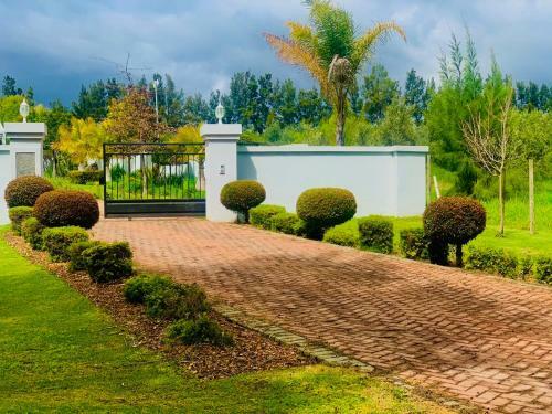 L'bloom Country House