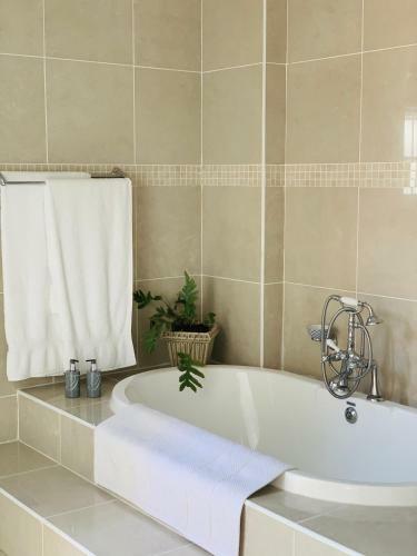 L'bloom Country House