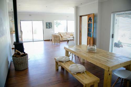 Amazing Beach House In Melkbos!