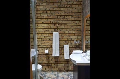 Hostal Twins Guest House