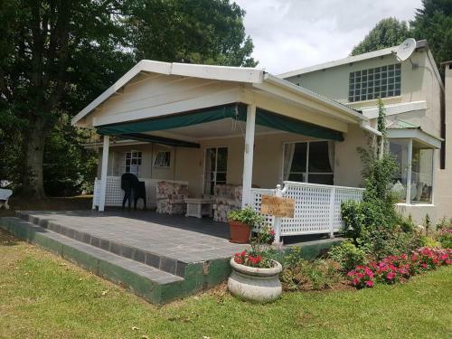 37 Valley View Cottage