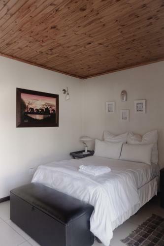 Hostal Happy Living Guesthouse