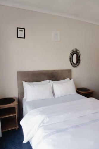 Hostal Happy Living Guesthouse