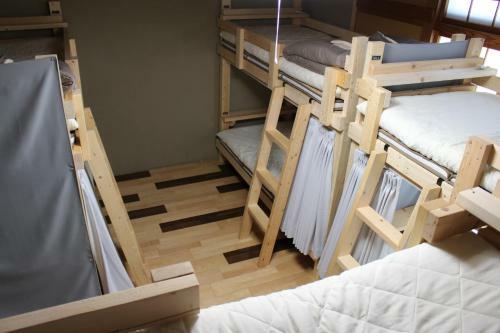 Hostal ?????????? ????