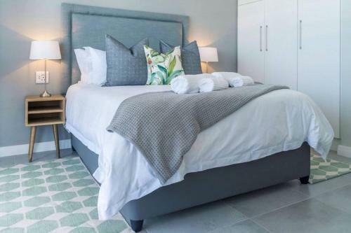 Apartamento Waterfront Getaway, 2 Bedroom Seaside Bliss