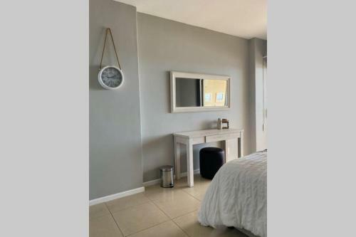 32 Lazy Lizard - Beautiful Sea Viewing Apartment