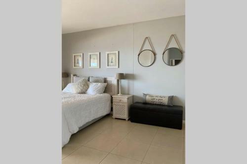 32 Lazy Lizard - Beautiful Sea Viewing Apartment