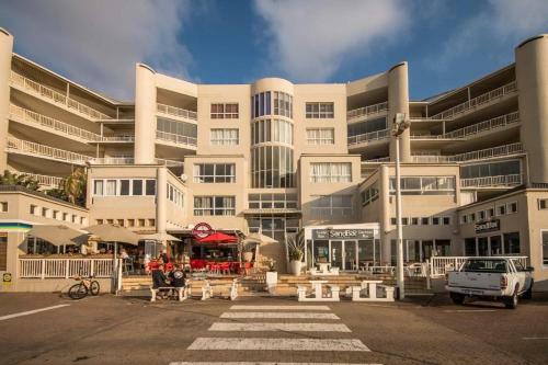 Umdloti Beachfront Apartment