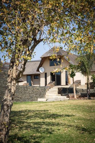 Villa Tholo Manzi Private Game Farm