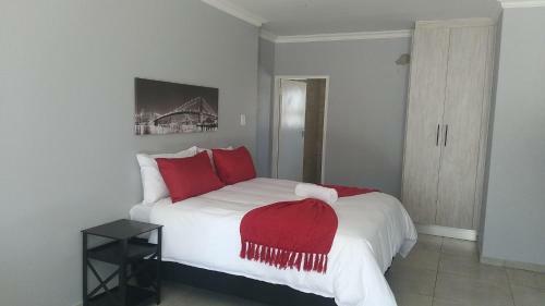 Hostal Mogoma Hold. Guesthouse