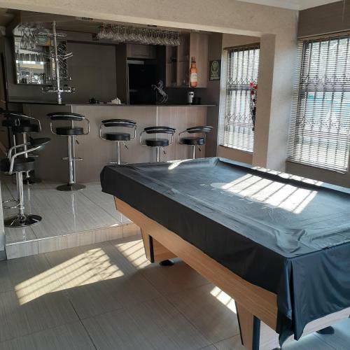 Hostal Angelocean Guest House