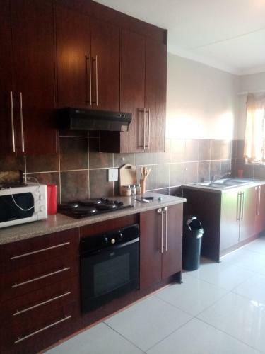 Apartamento Vision Achievers 3 Bedroom Home 6 Sleeper
