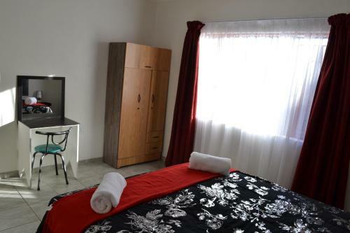 Hostal Sleep Inn Guesthouse
