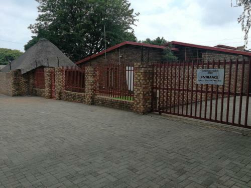 Hostal Victorious Guest Lodge