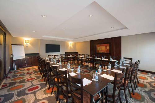 Hotel Stayeasy Emalahleni