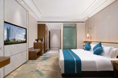 Luzhou Jianguo Hotel