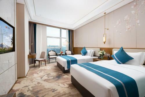 Luzhou Jianguo Hotel