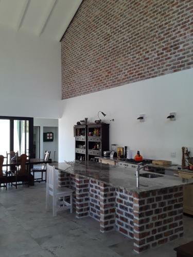 Hostal Adam's Guest House