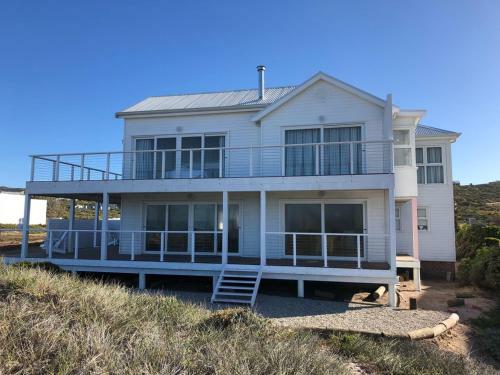 Villa Beach House Collection