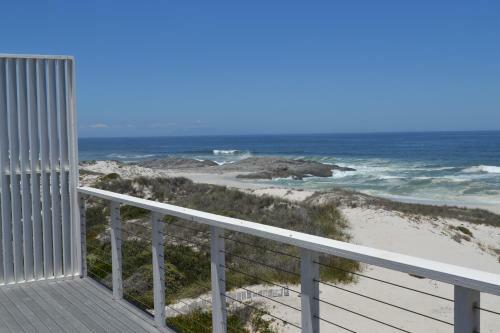 Villa Beach House Collection
