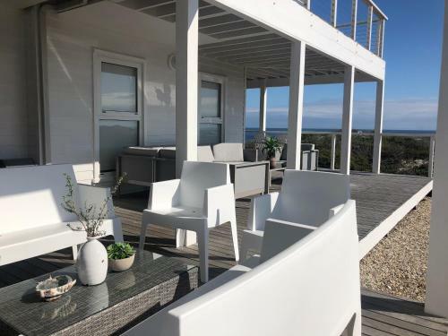 Villa Beach House Collection