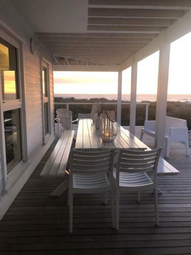 Villa Beach House Collection
