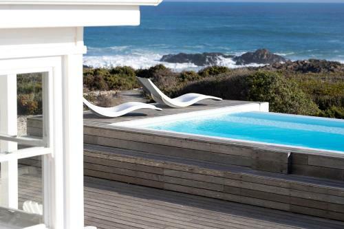 Villa Pearl Bay Beach Home