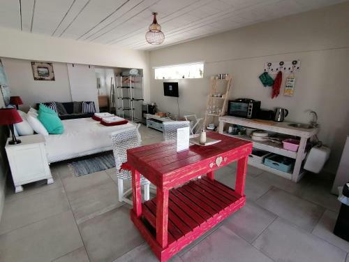 Apartamento Nautilus Yzerfontein Self Catering Accommodation On Ground Level