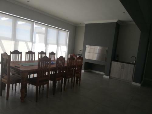 127 Atlantic Pearlbay Yzerfontein