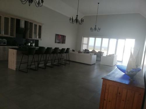 127 Atlantic Pearlbay Yzerfontein
