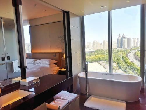 Hotel Courtyard By Marriott Luoyang