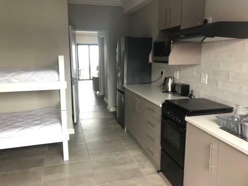 Hostal White Sands Self-catering Units