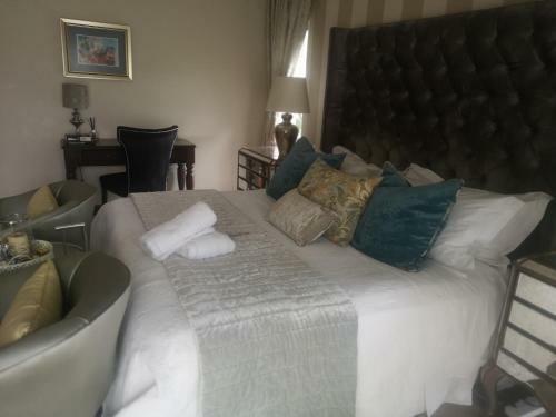 Hostal Bristow Luxury Suites