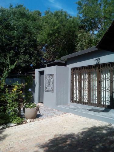 Apartamento Tangled Tree Cottage
