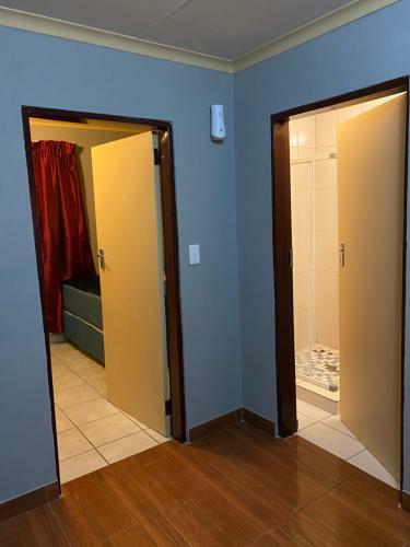 Hostal Cosmo City Ext 4 Lodge