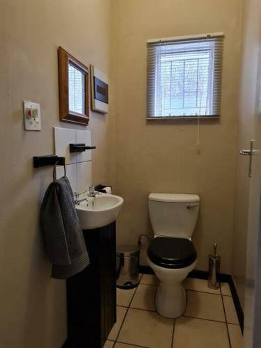 Apartamento Garden Cottage With 2 Single Beds- Free Wifi