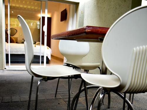 Hostal Five O'clock Zen Boutique Guest House