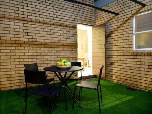Hostal Five O'clock Zen Boutique Guest House