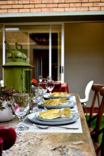 Hostal Five O'clock Zen Boutique Guest House