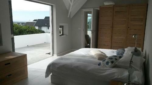 Villa A Modern Beach House