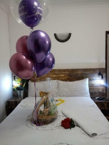 Hostal Midrand Bed And Breakfast