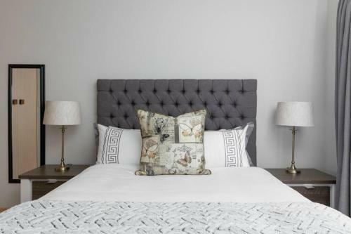 Apartamento Alimama Spaces: The Manson's Phoenix Haven