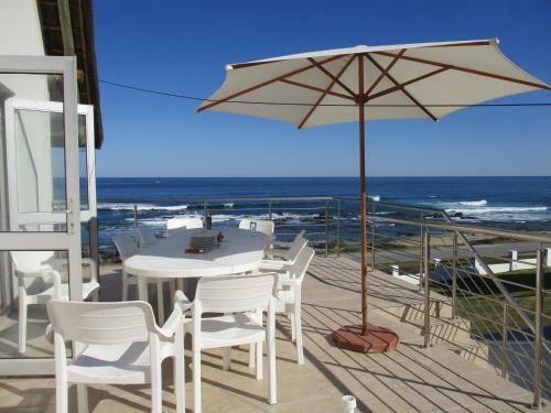 Villa La Chaumiere, Beachview, Port Elizabeth