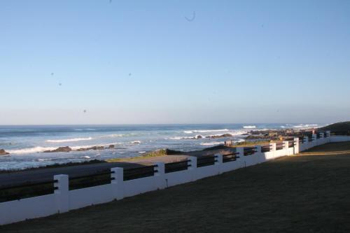 Villa La Chaumiere, Beachview, Port Elizabeth