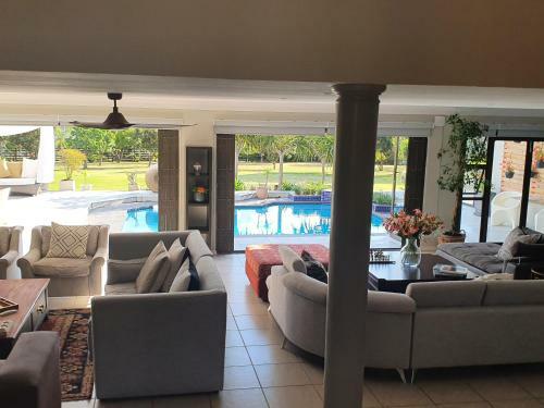 Luxury Boutique Home In Kyalami